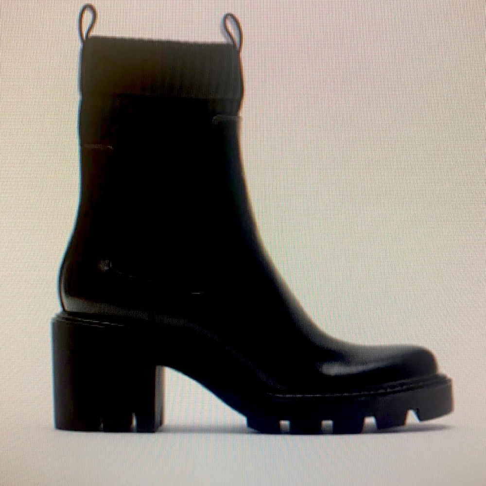 Zara Heeled Track Sole Sock Boots Black Sz 9 - Picture 1 of 7